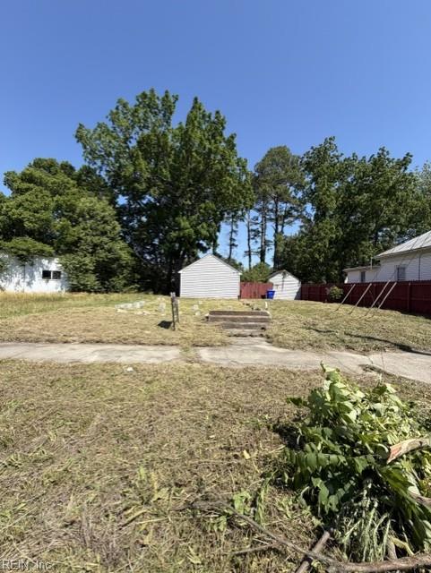 208 E Pinner Street
