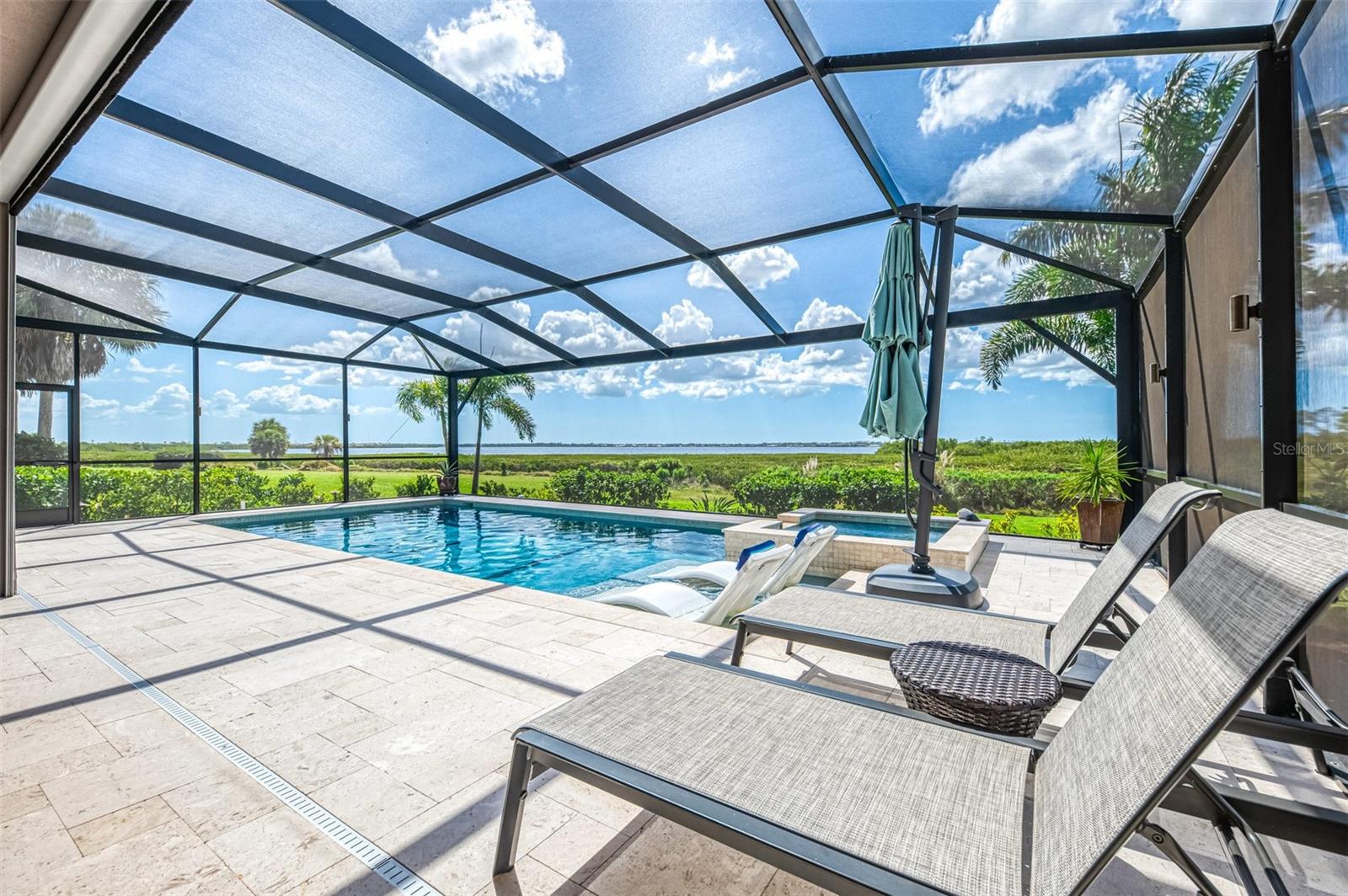 3051 Rivershore Lane