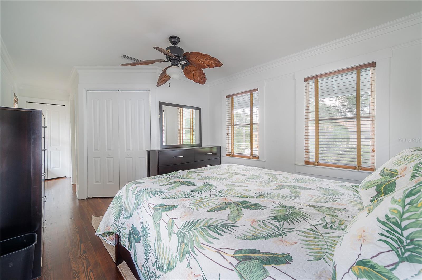 2921 W El Prado Boulevard