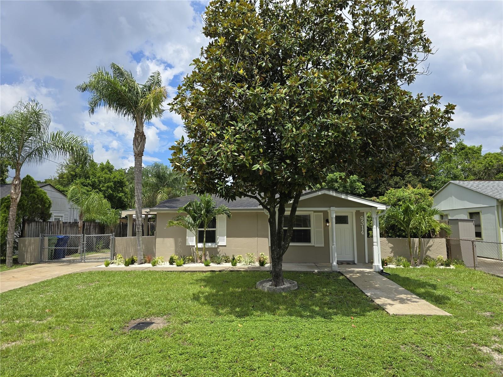 9314 N Ashley Street