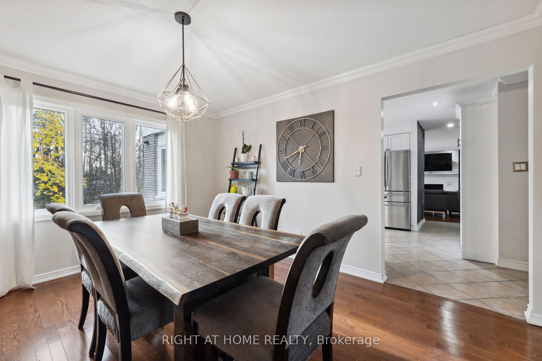 500 Old Brampton Crt