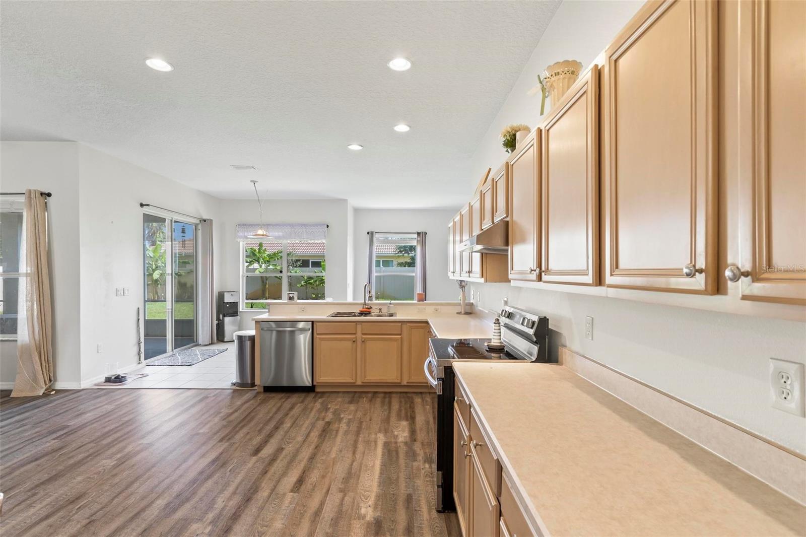 18 Buttonwood Lane