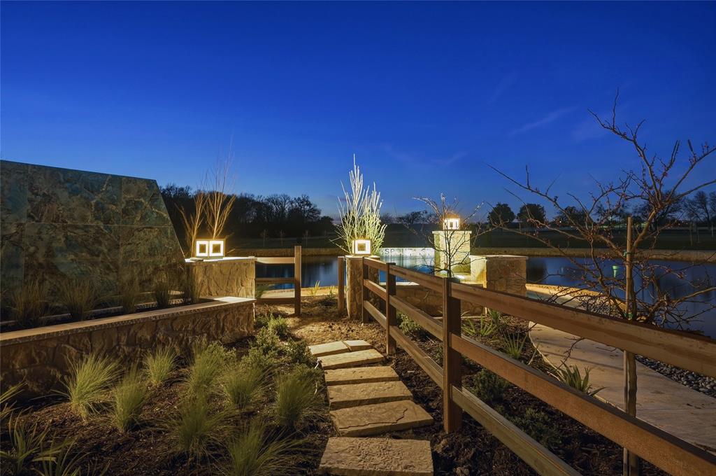 1216 Buck Trail