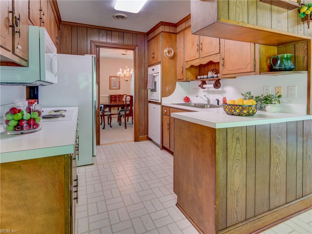 1344 River Road