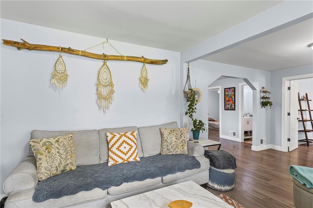 4136 N Monroe Avenue