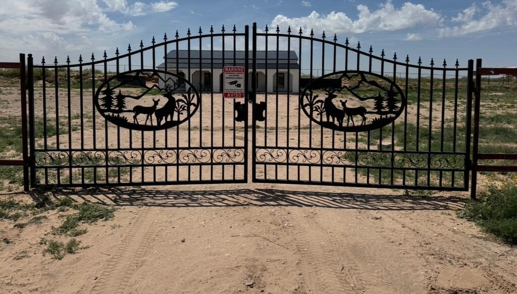 Modern 2023-built event venue on 2.08 acres in Midland County! Spacious and versatile for weddings, quinceaeras, birthdays, and celebrations of any kind. Features an open layout, stylish bay door for unique party vibes, and plenty of outdoor space. A hidden gem with endless possibilities!