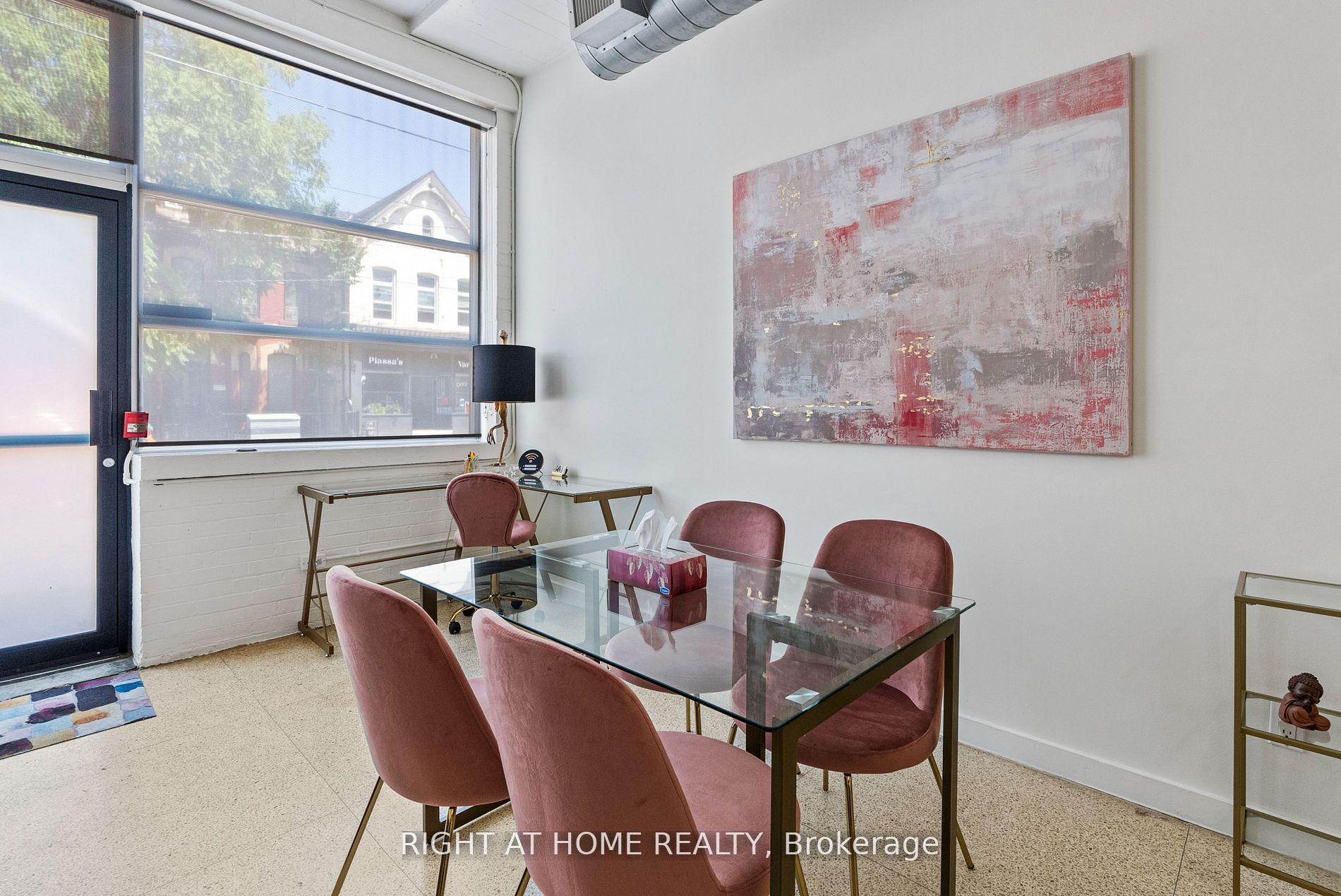 365 E Dundas St 102