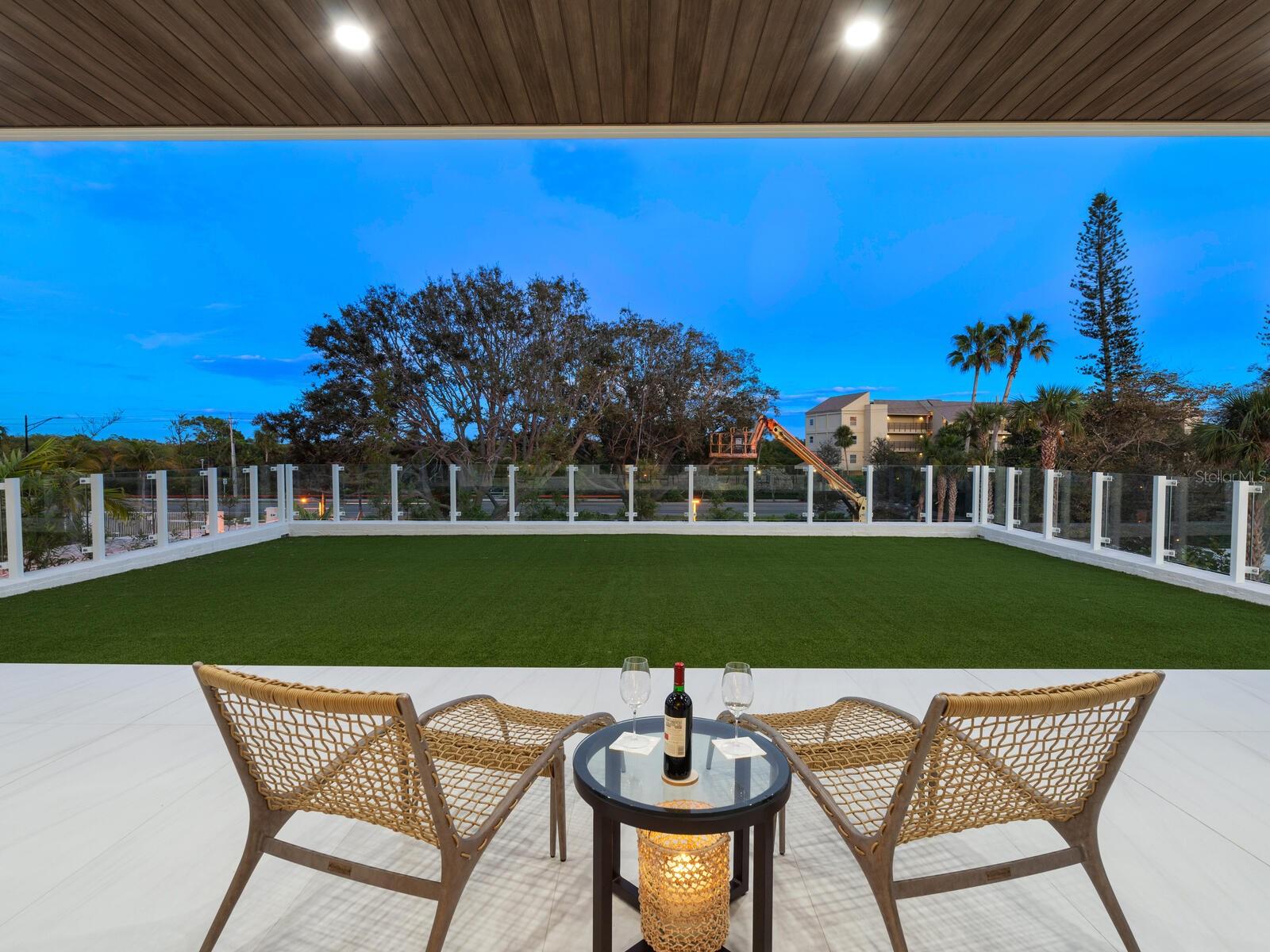 4651 Gulf Of Mexico Drive 402
