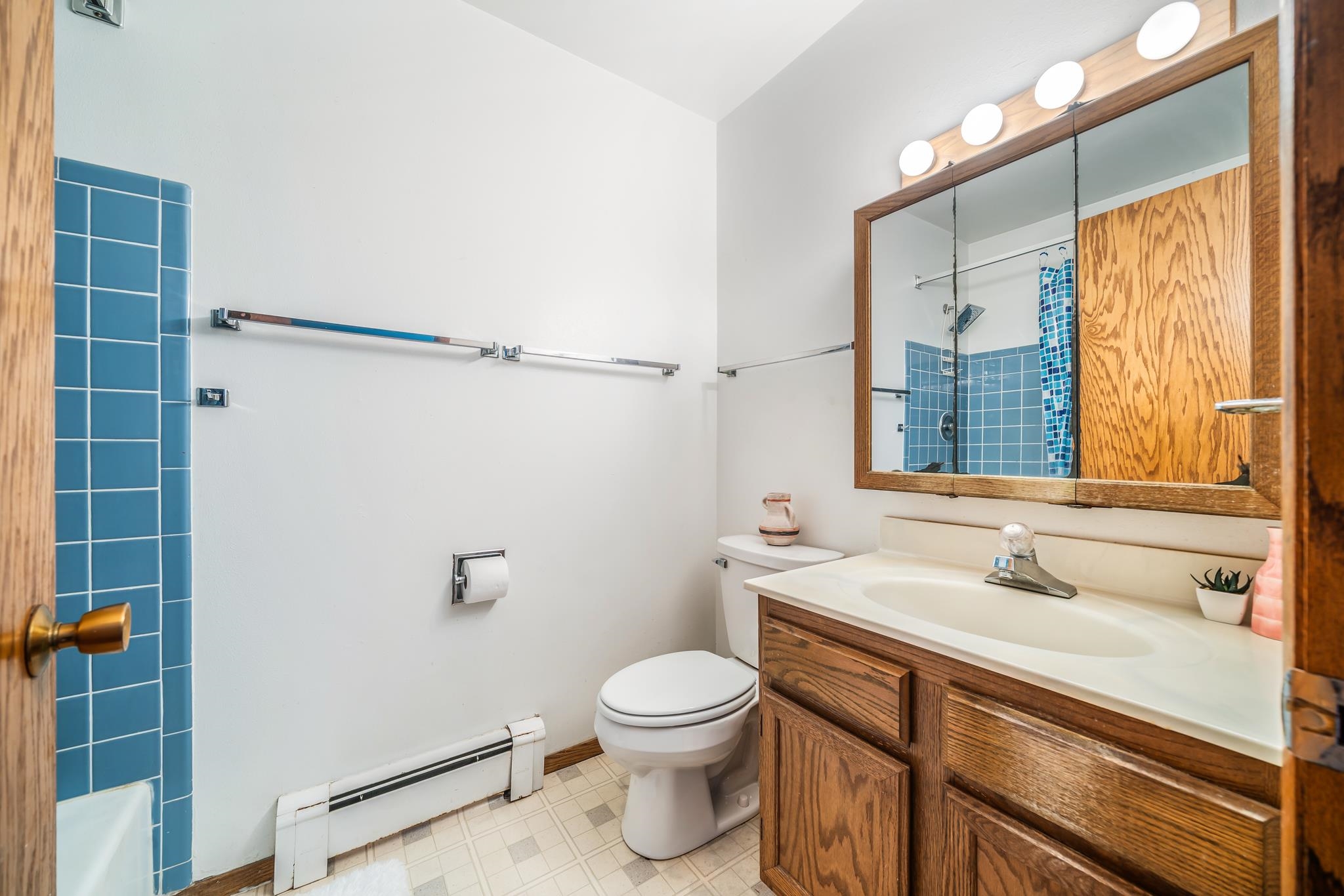 5237 Juniper Lane