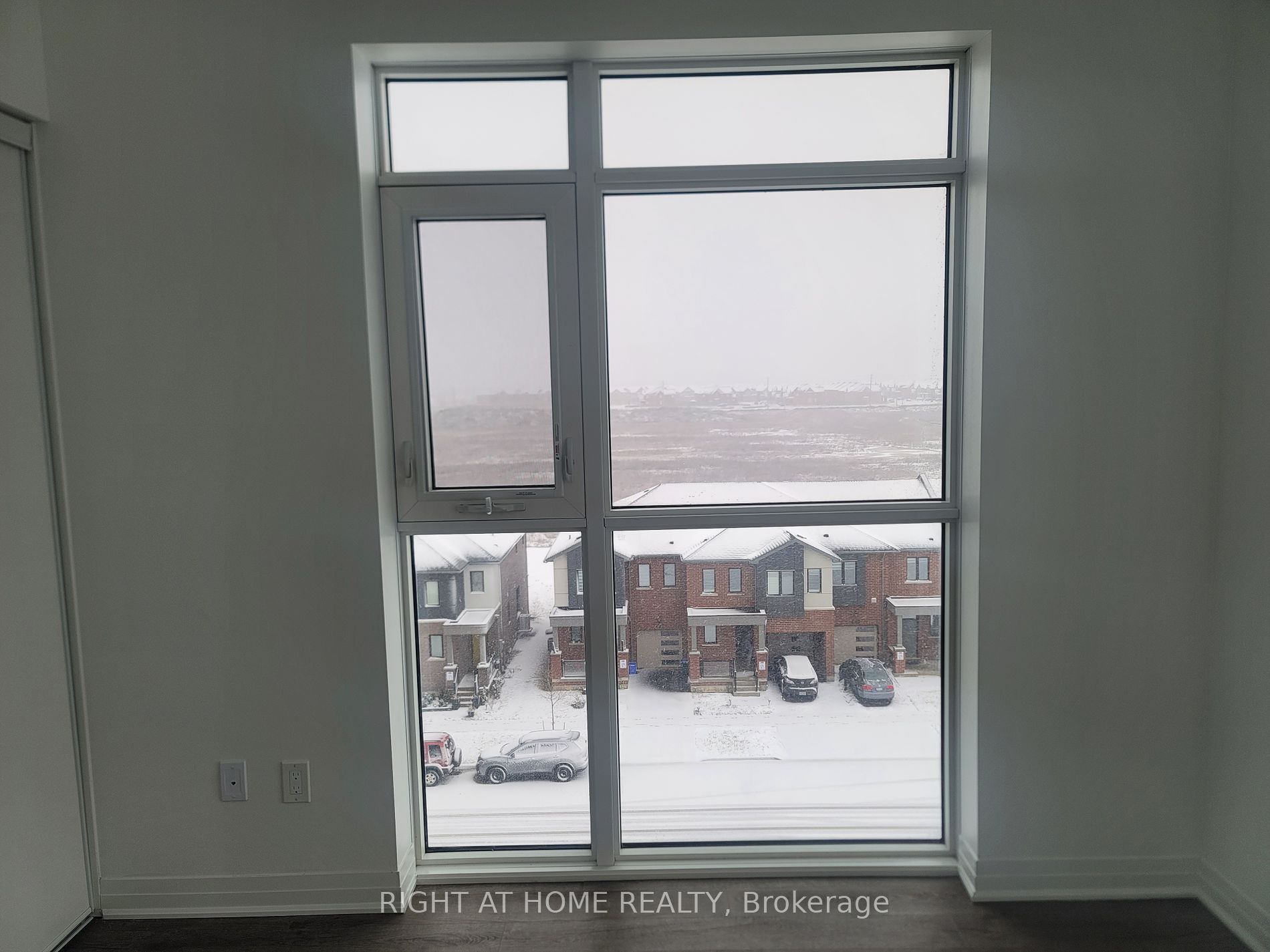 460 Gordon Krantz Ave 502