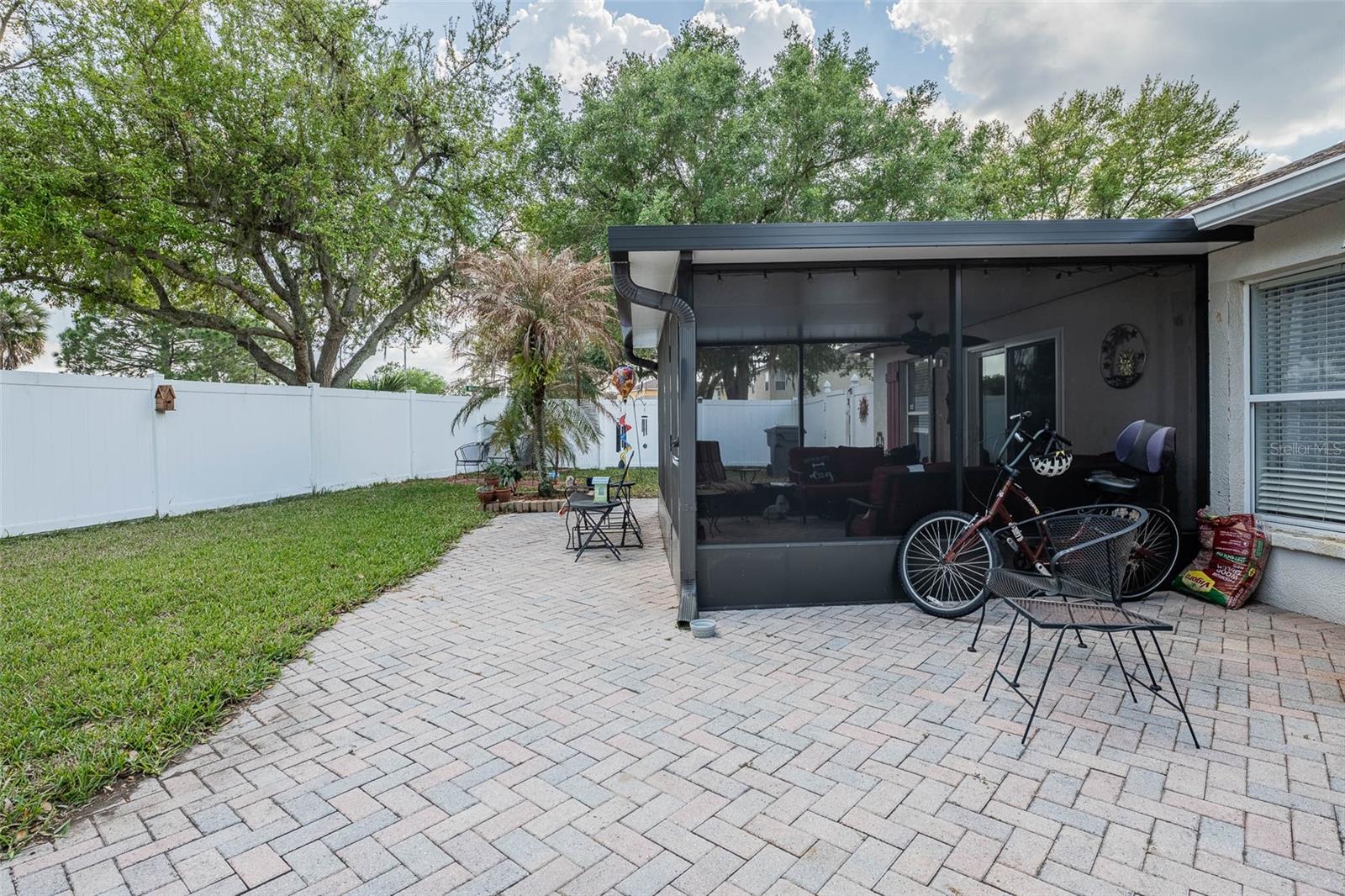 2200 Blackwood Drive
