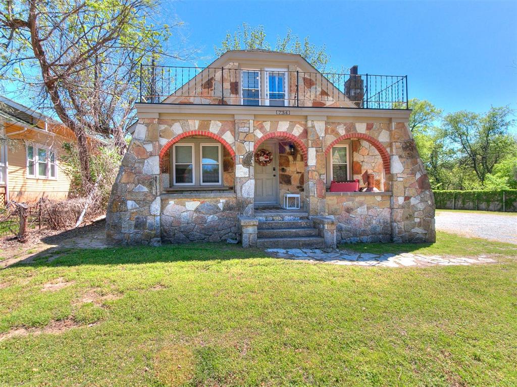 Great, furnished house for rent just blocks from Memorial Stadium, OU Campus, the Mont, and all the fun campus spots. This home has been remodeled and updated since ownership. 3 bd/2 bath along with living room, dining room, kitchen. Two of the bedrooms are on the main floor along with a bathroom and there is another bedroom upstairs with its own private bedroom access. Plenty of parking. Lawn maintenance included.