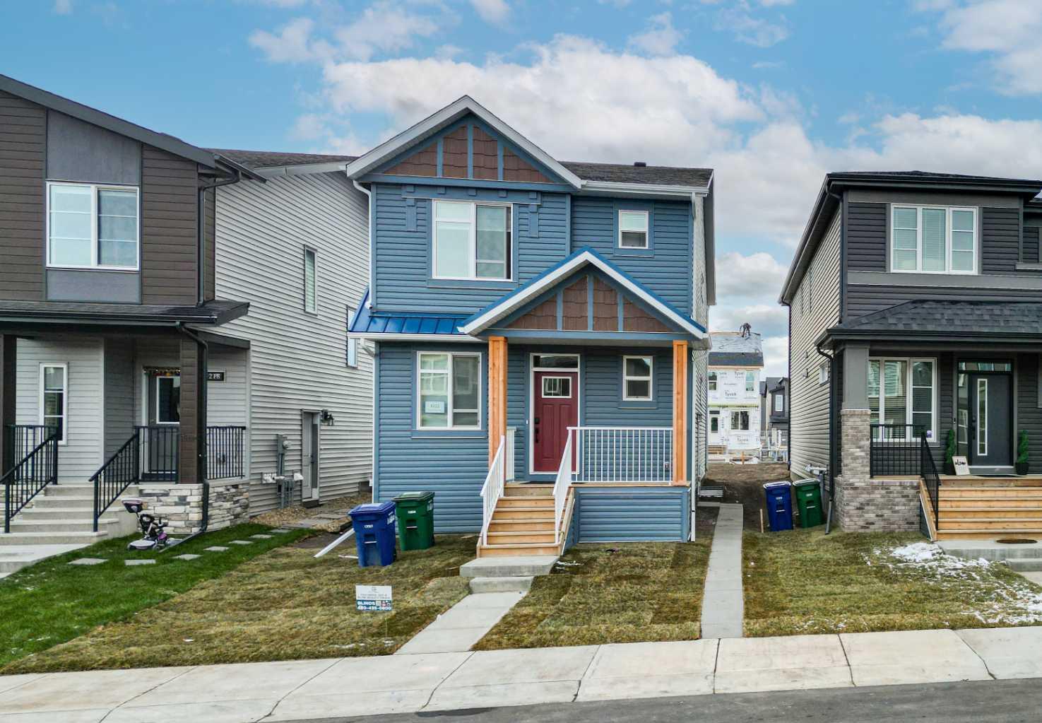 3222 Chinook Winds Drive SW