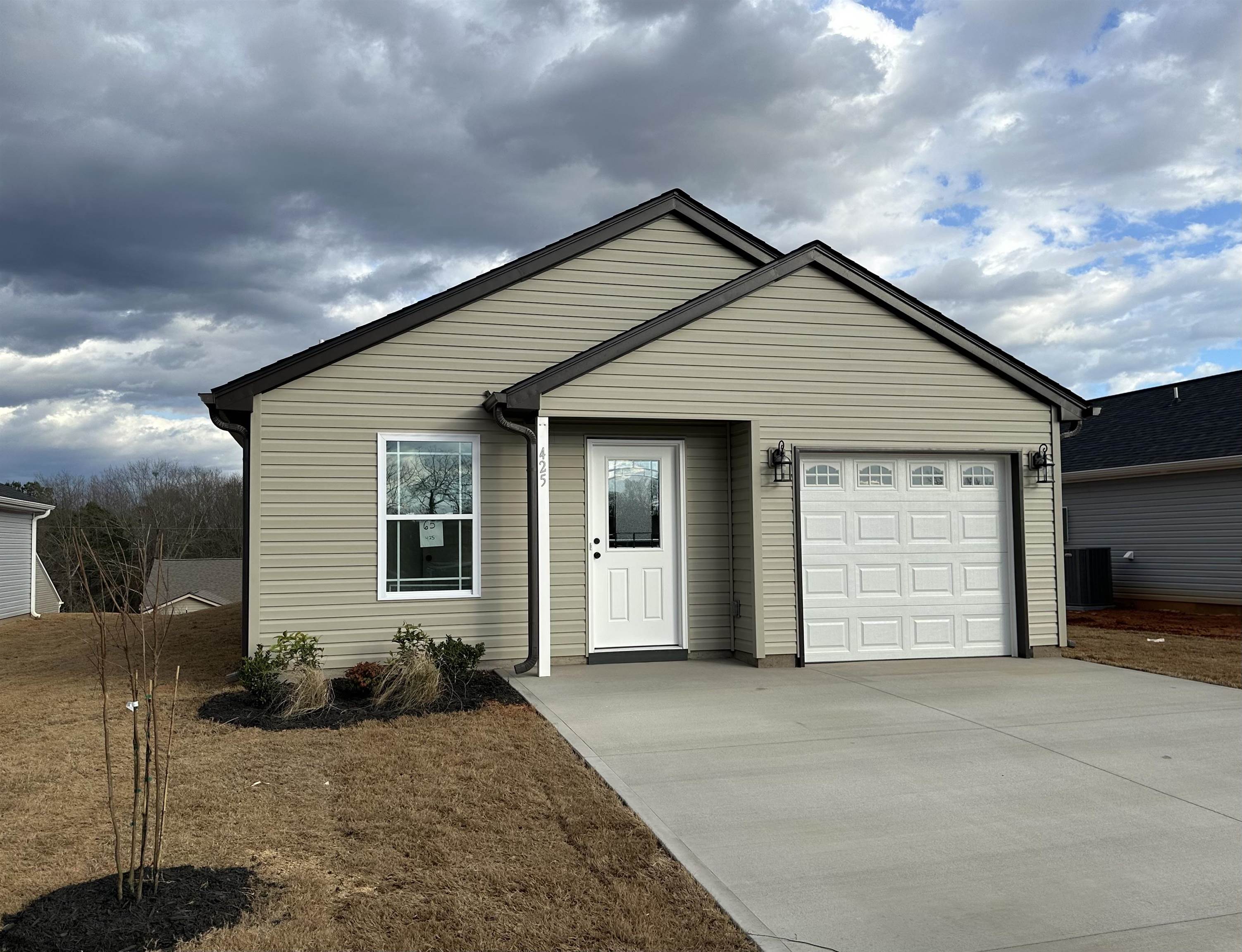 The Yale Plan. 4 bedroom new construction with 10 year warranty! 30 year architectural roof. Luxury Vinyl Plank. 6x10 back patio. Built by local builder! Must see! *Photos of same house plan at completion, not subject property.
