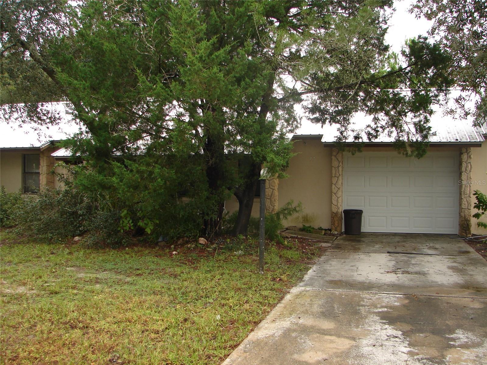 77 Freeport Lane