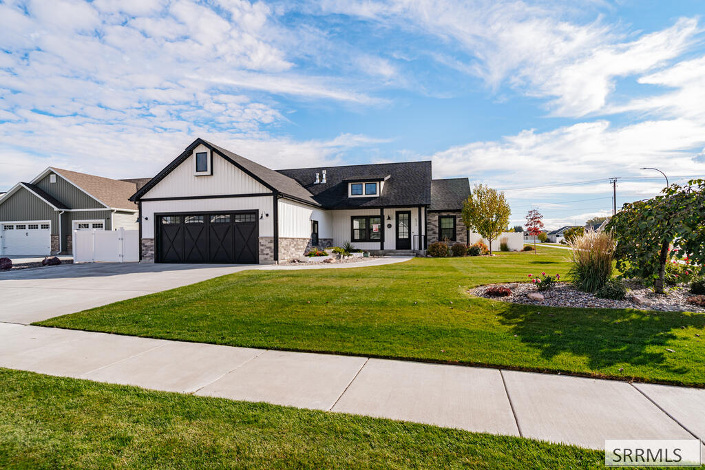 6315 Maggie Drive