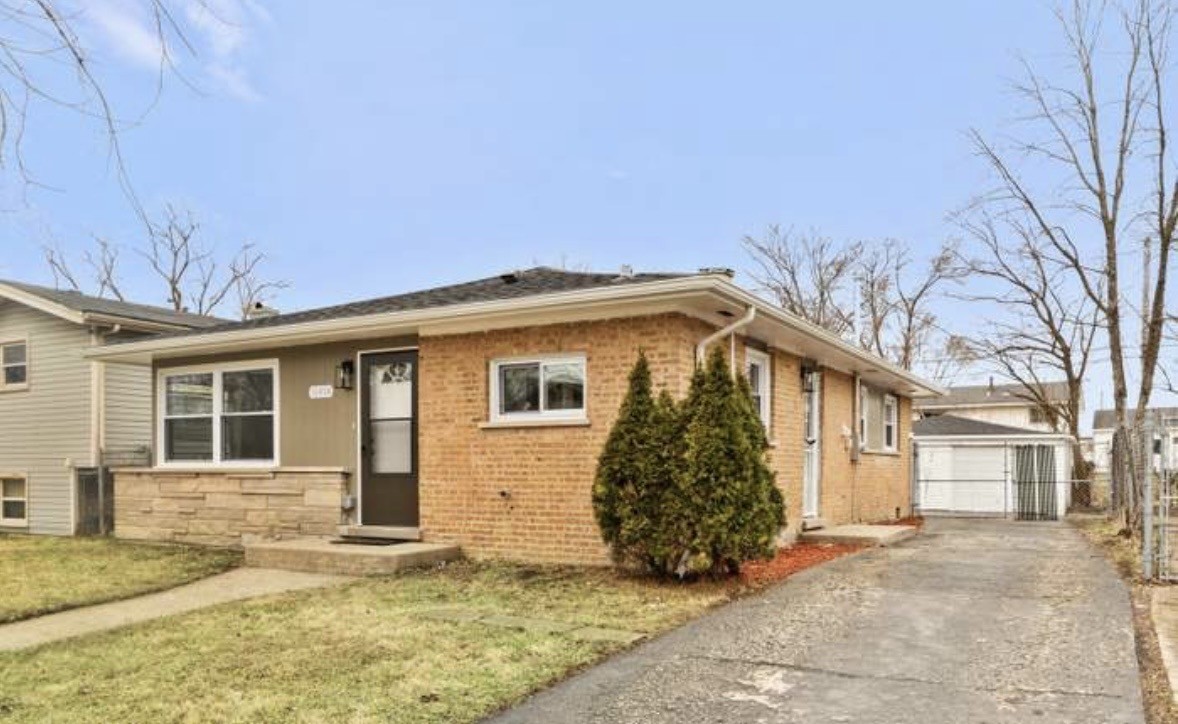 This charming brick bungalow in Markham offers comfortable living with 3 spacious bedrooms and 1 bathroom. A long driveway leads to a detached 2-car garage, providing plenty of parking and additional storage. Inside, you'll find a bright and welcoming interior filled with natural light from the large windows. The main level features a spacious living room, a separate dining area, and an updated kitchen that blends style and functionality perfect for everyday living and entertaining guests. Well maintained and move-in ready, this home is an excellent opportunity for buyers seeking timeless charm, modern updates, and a convenient location. Don't miss your chance to make this beautiful Markham home your own!