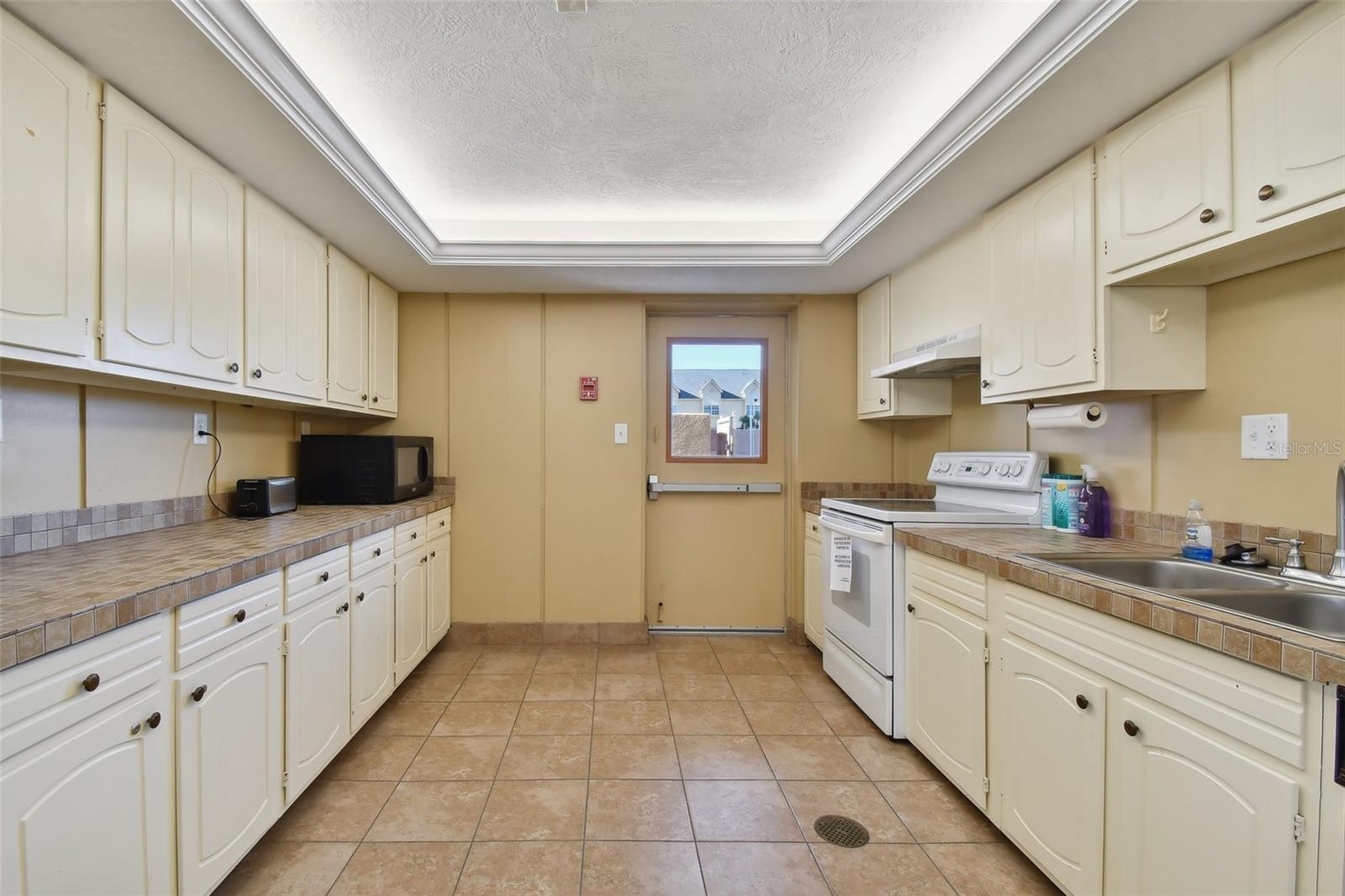 17920 Gulf Boulevard 208