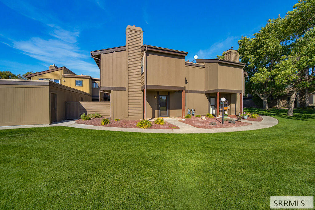 1405 Presto Street6 