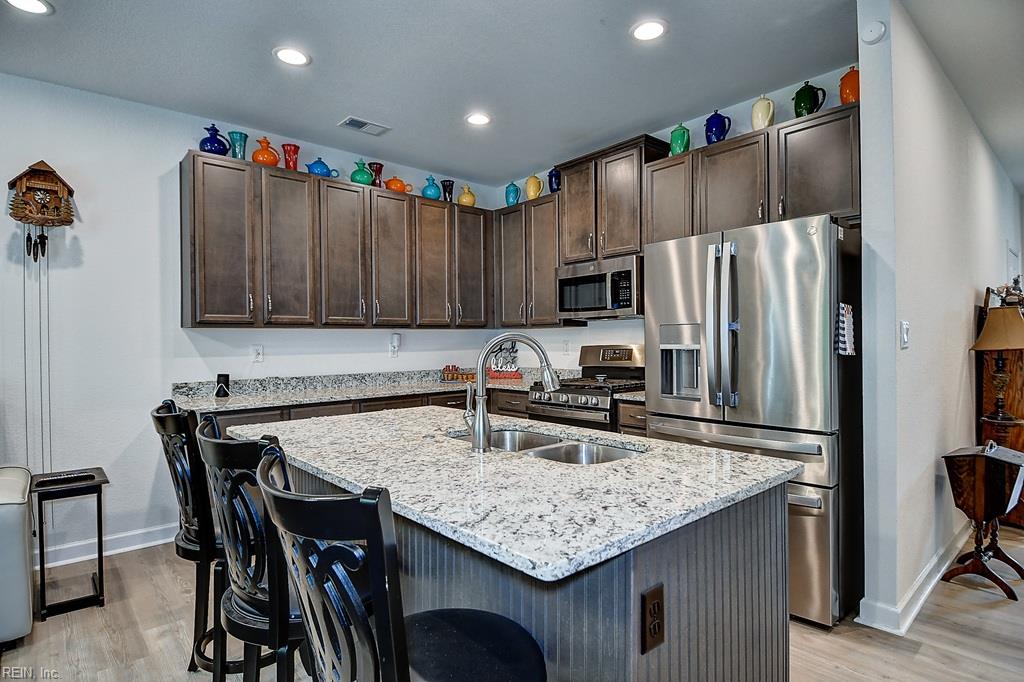 1002 Opal Street 103