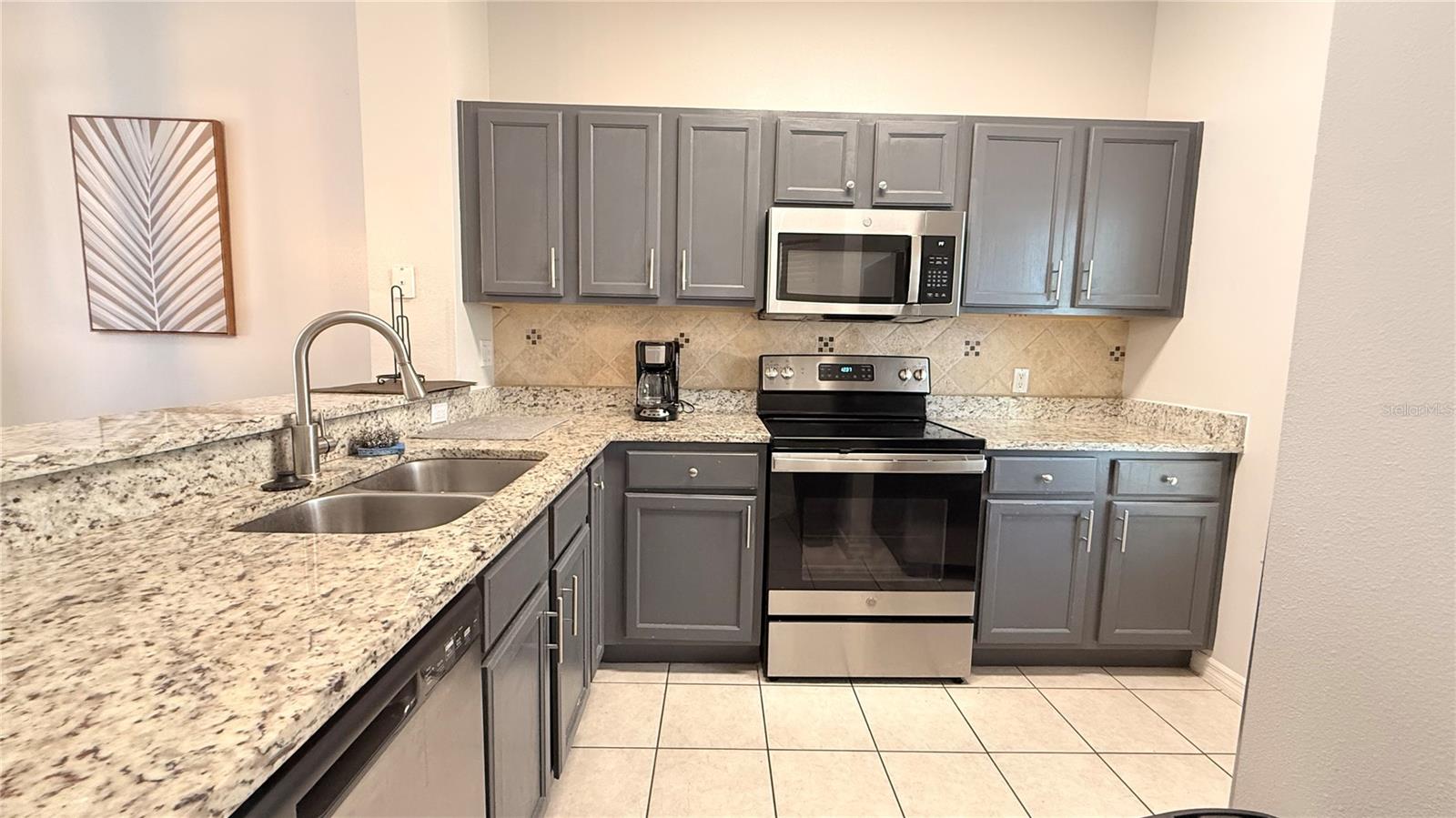 8517 Bay Lilly Loop