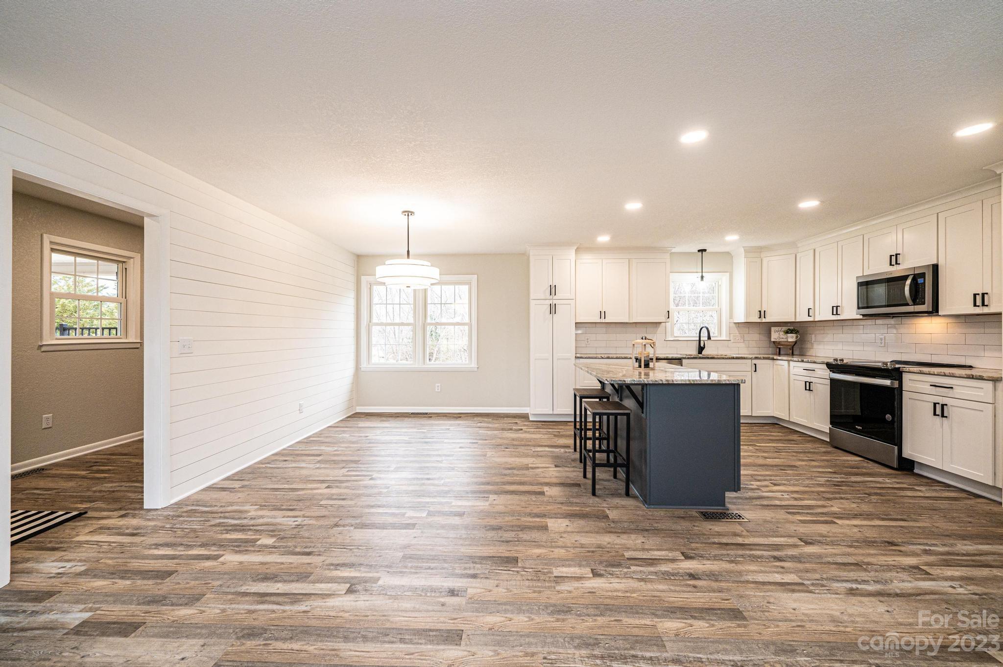 4965 Helton Road
