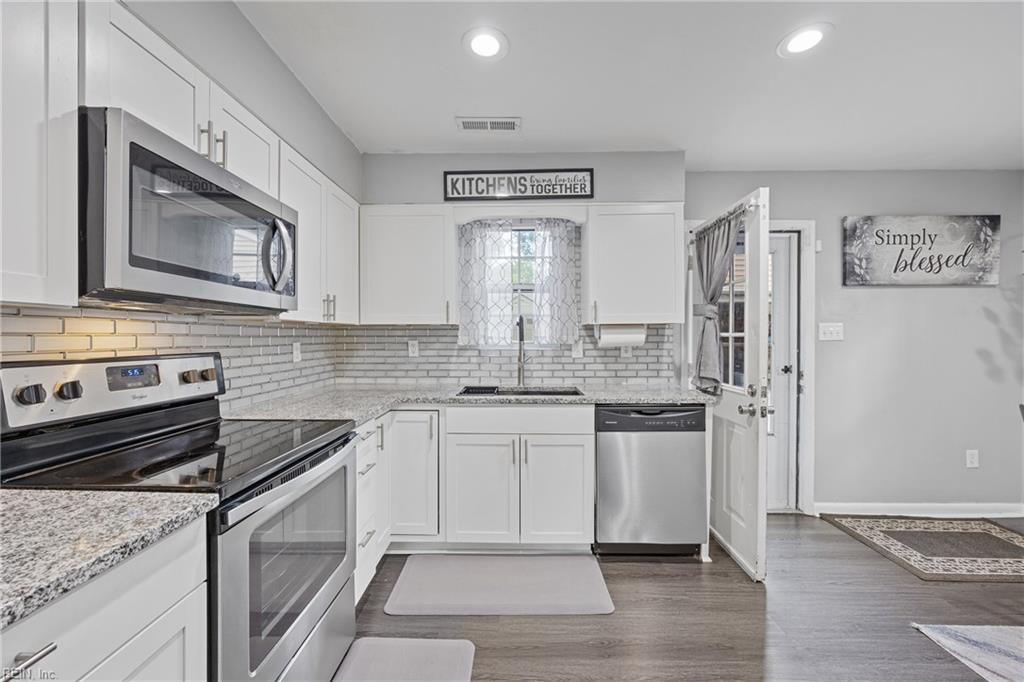 422 Brockwell Avenue, Norfolk, VA 