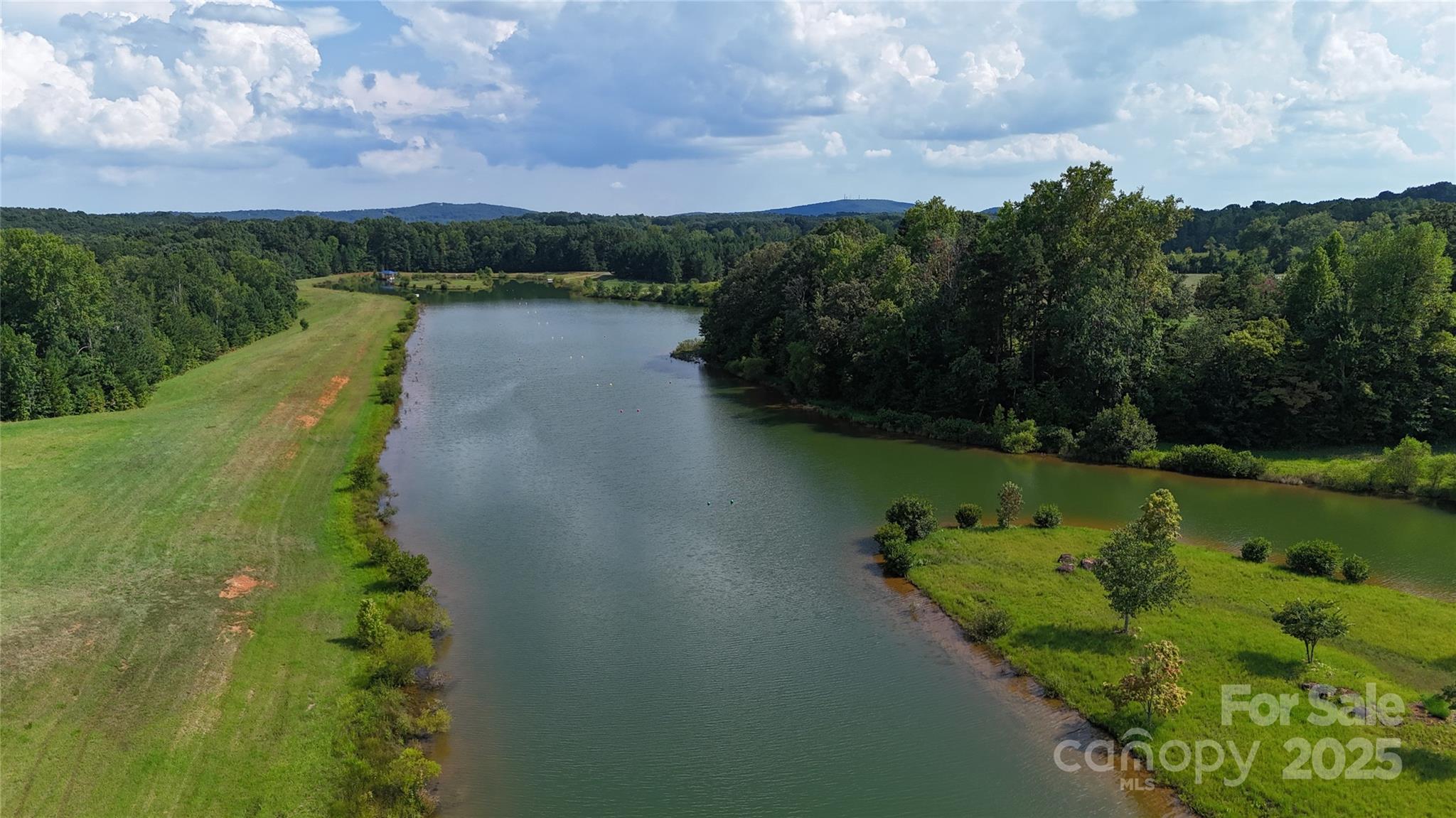 18Acres Mirror Lake Drive