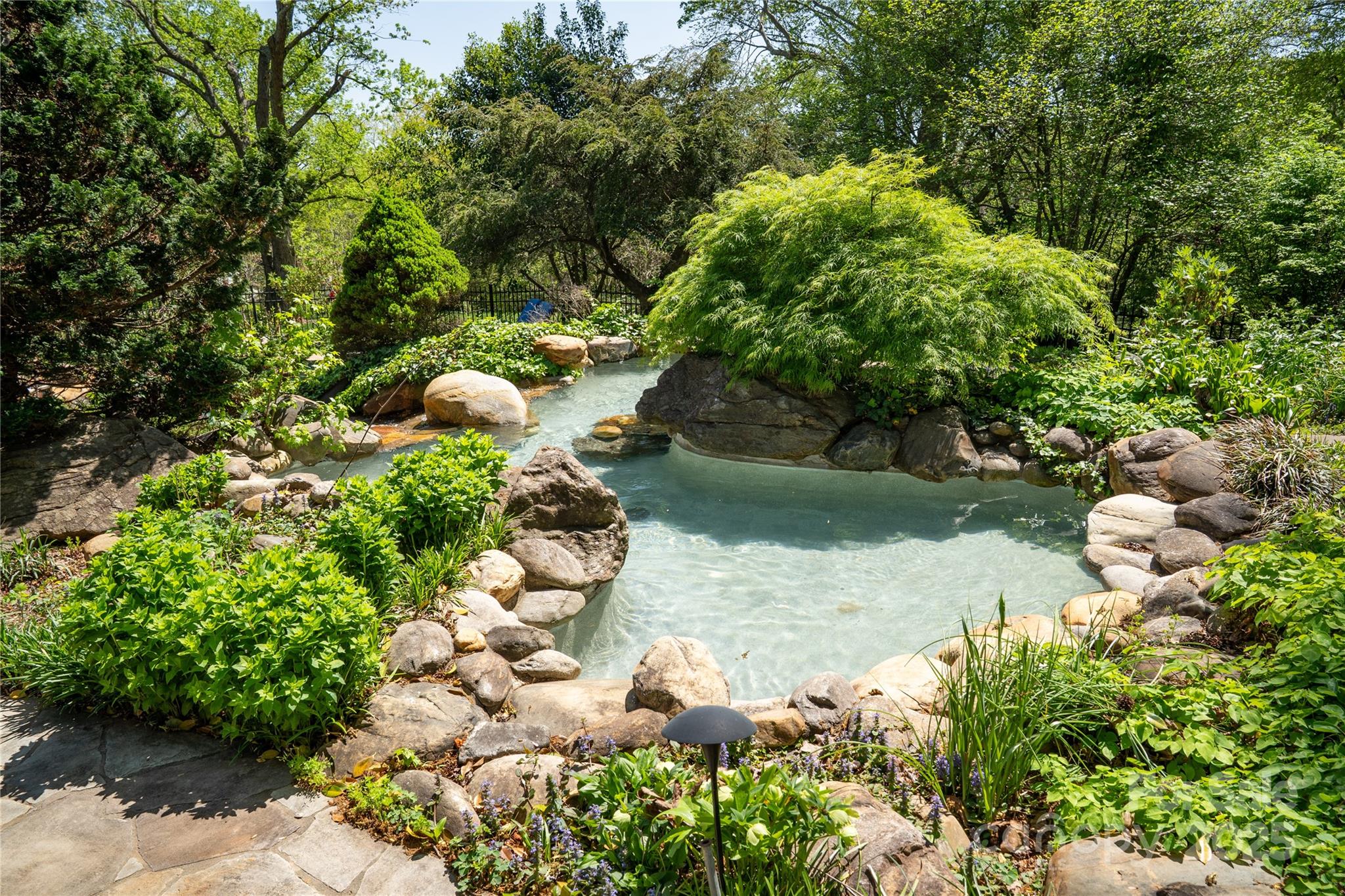 447 & 459 N Washington Street