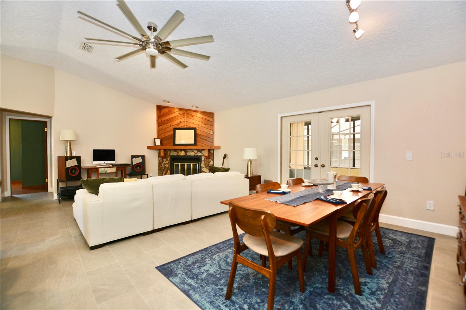 7338 Bramblewood Drive