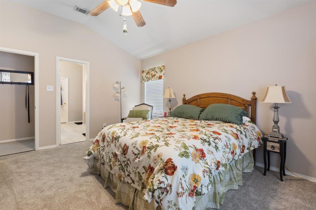 6804 Red Rock Trail