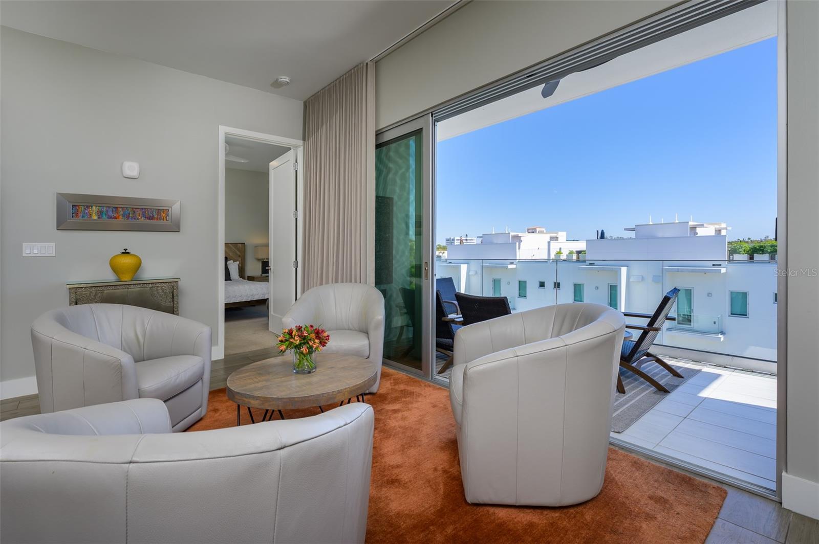 635 S Orange Avenue 404