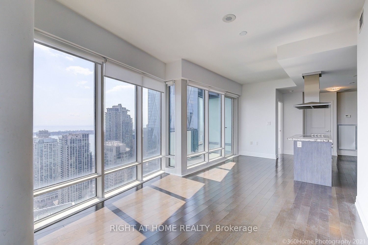 8 The Esplanade 4510