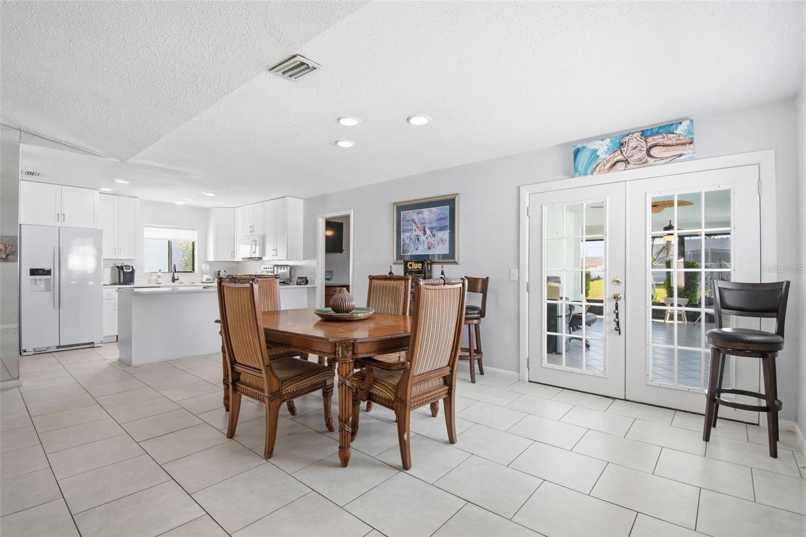 4 Coral Reef Court S