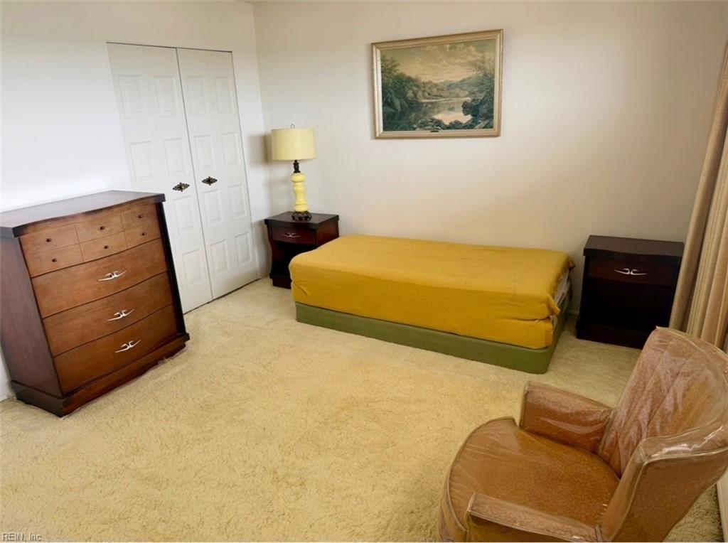 2830 Shore Drive 606
