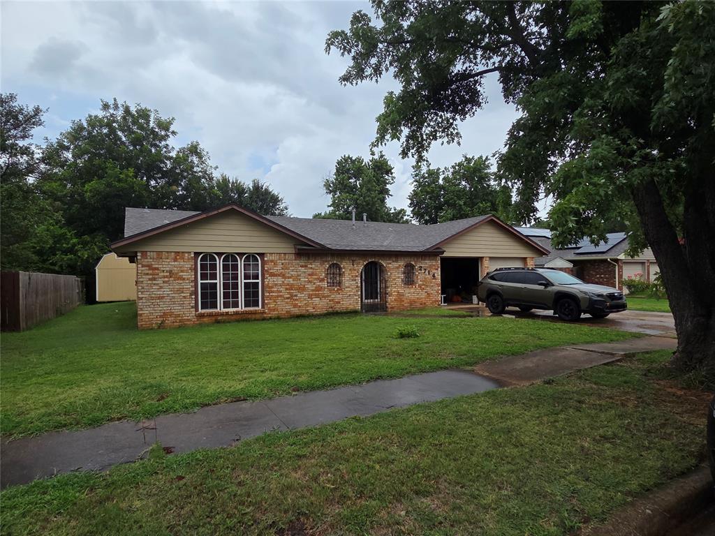 Investors and handy home buyers take a look at this hot deal in Norman priced very well below market value to sell quickly! 4 beds 2 baths 2 car garage. New HVAC system and energy efficient vinyl windows. Just needs interior cosmetic updates.