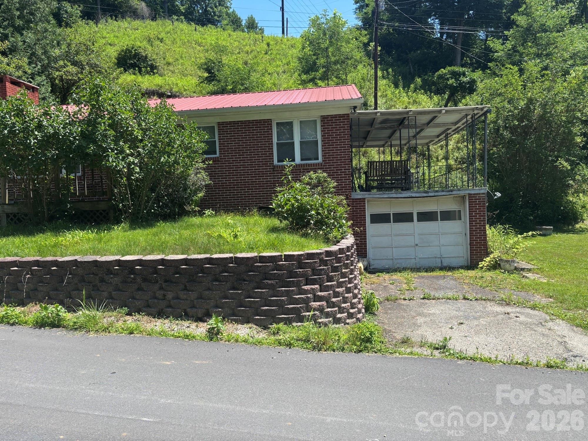 637 Toe Cane Road