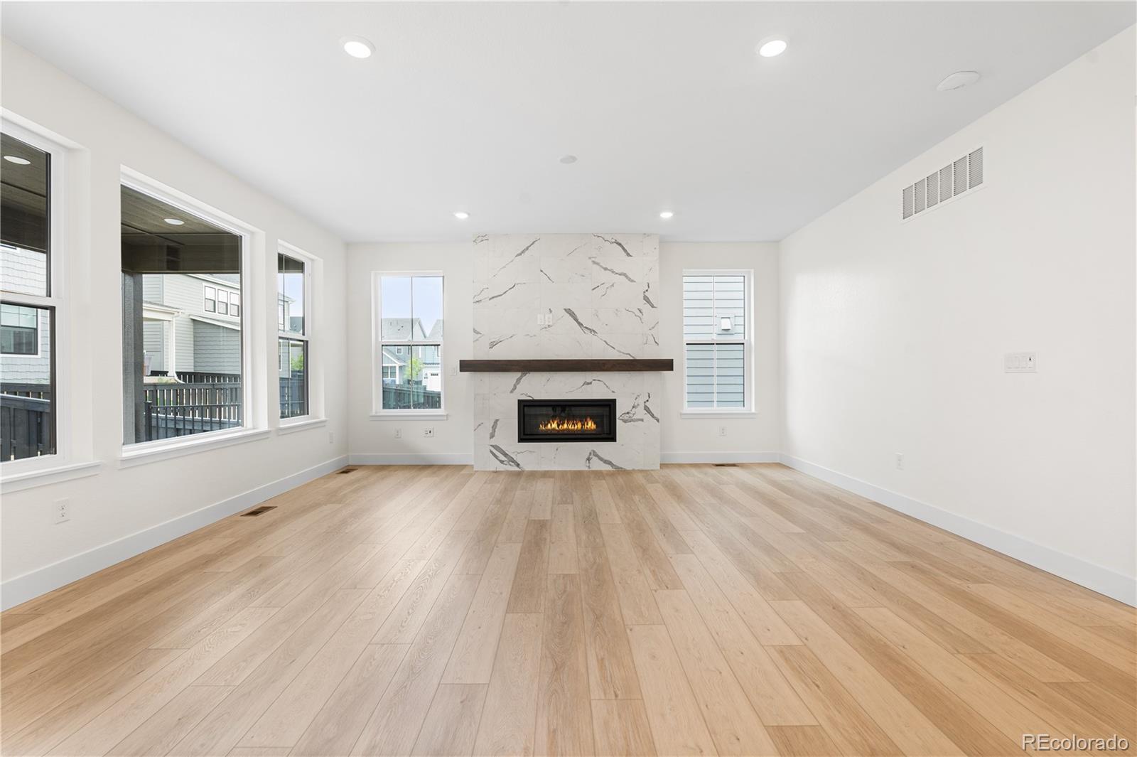 11245 Moonshimmer Street