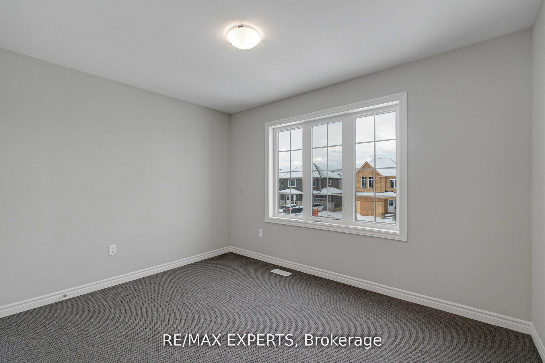 282 Springfield Cres