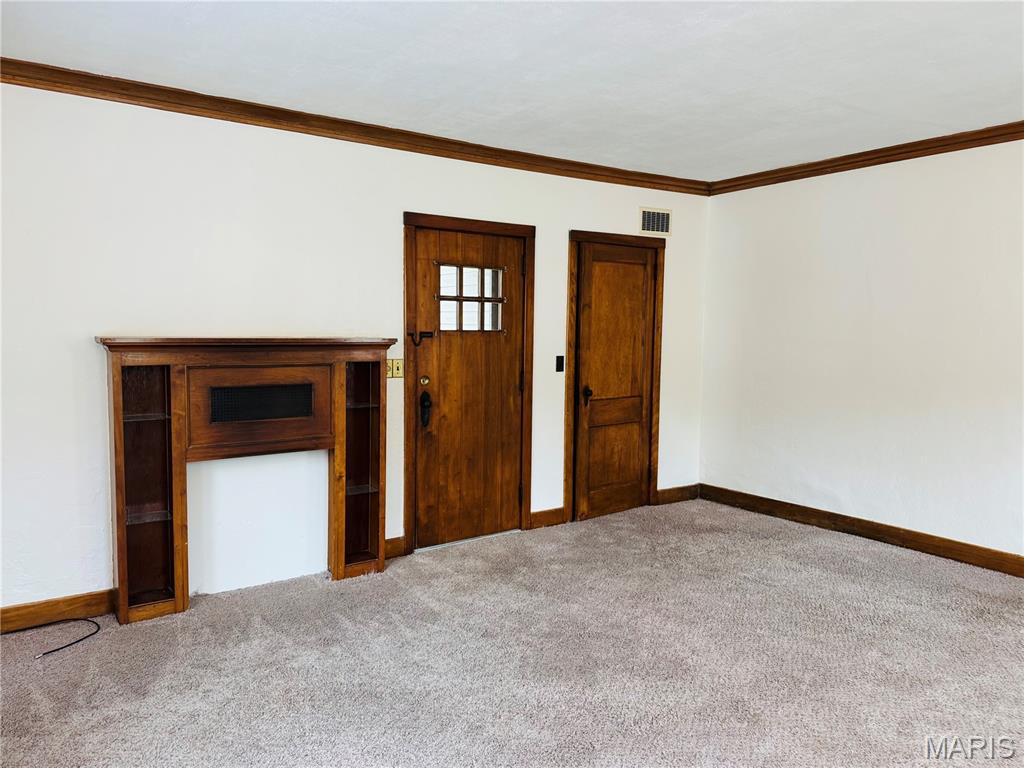 300 Grand Avenue