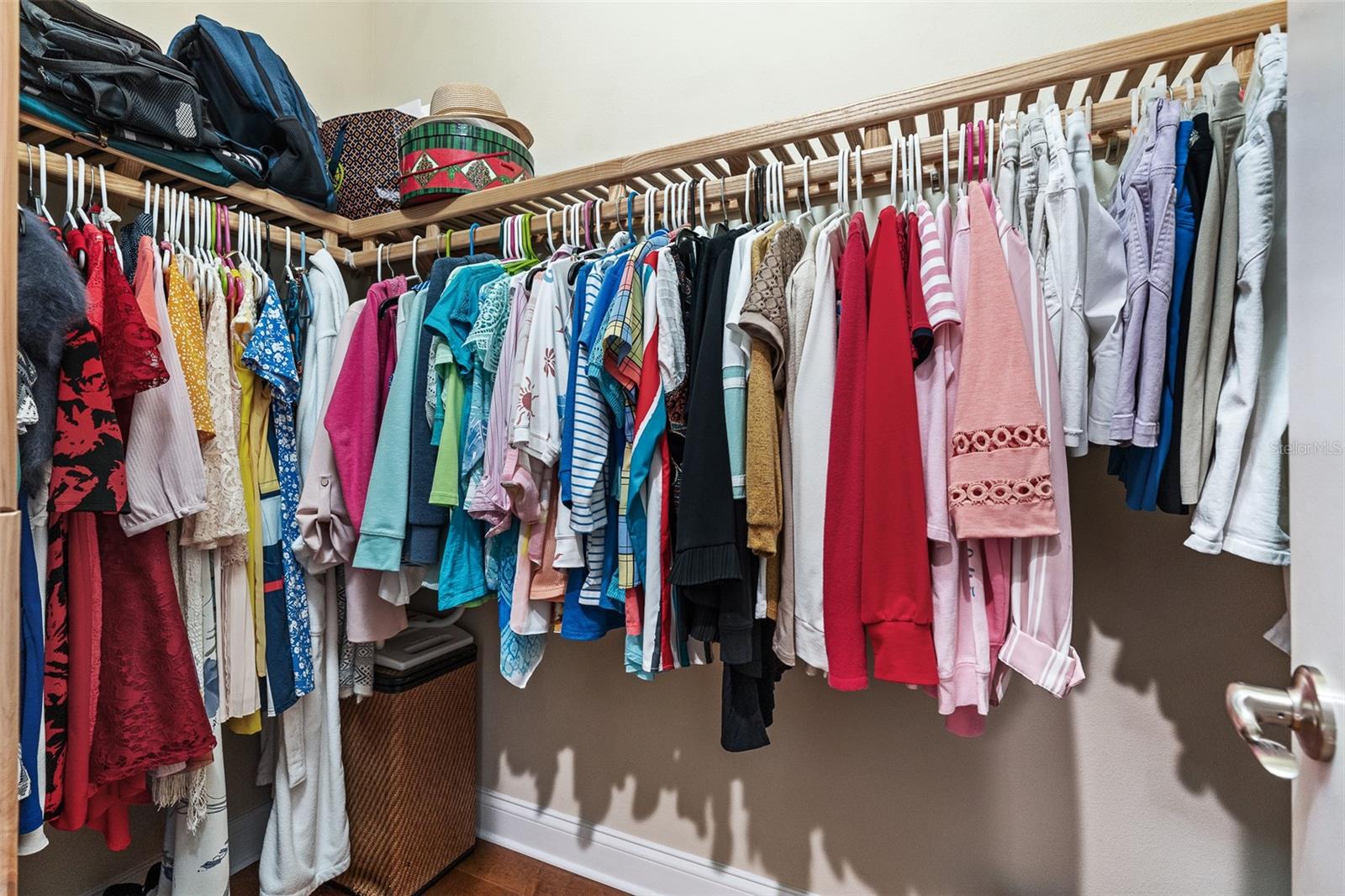 2 Humming Bird Circle