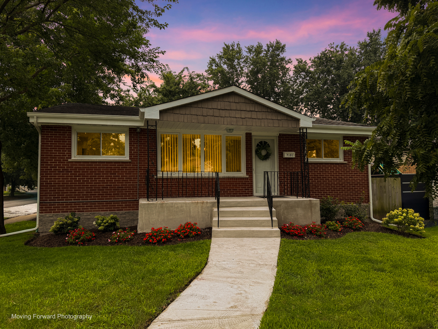 7101 W 114th Place