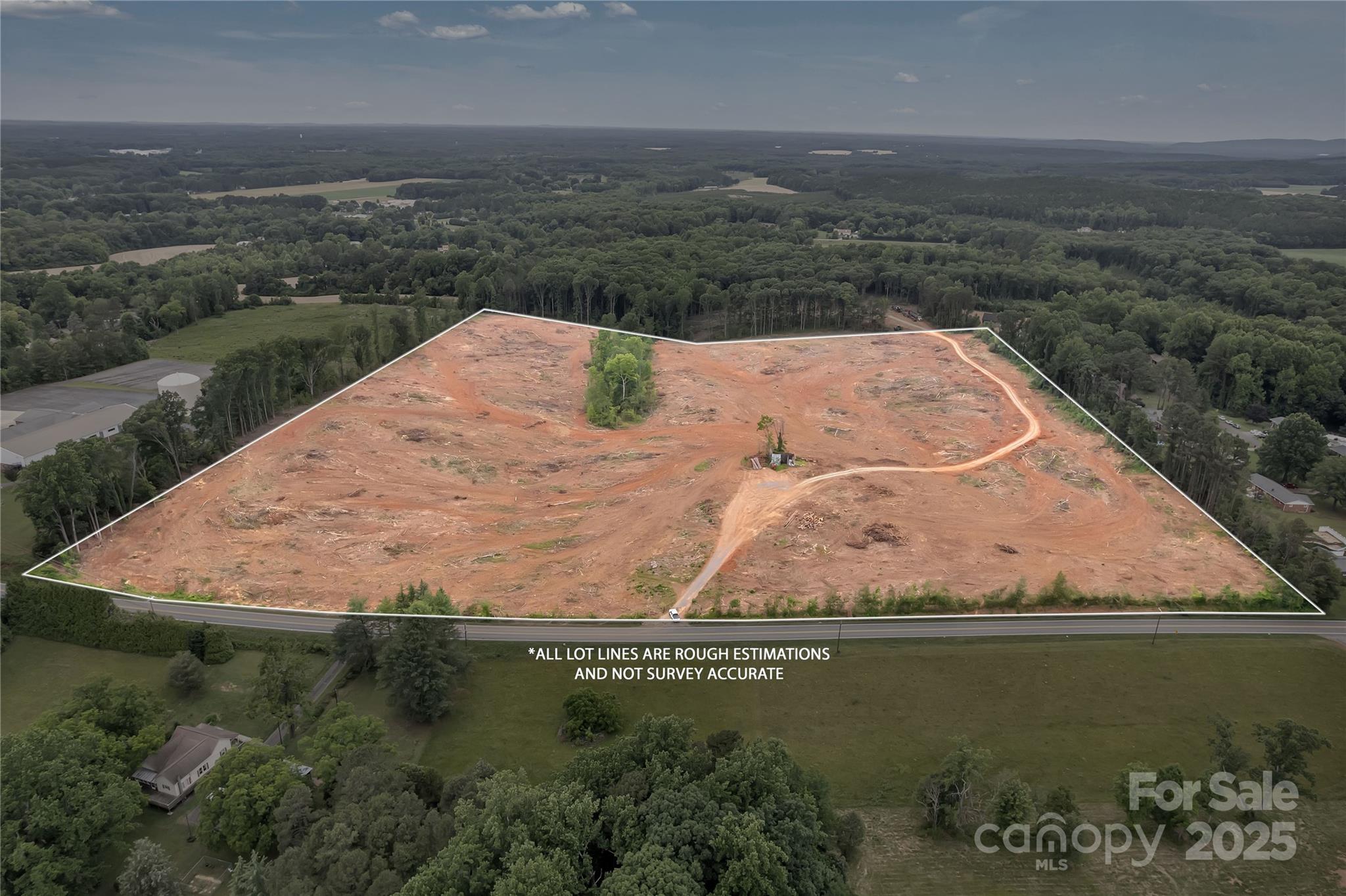 33+ acres of undeveloped land for your dream home or development. This property has recently been cleared and is ready to develop. The property does have access to City water, but not City sewer. Don't miss this great opportunity nestled just outside the city limits of New London!