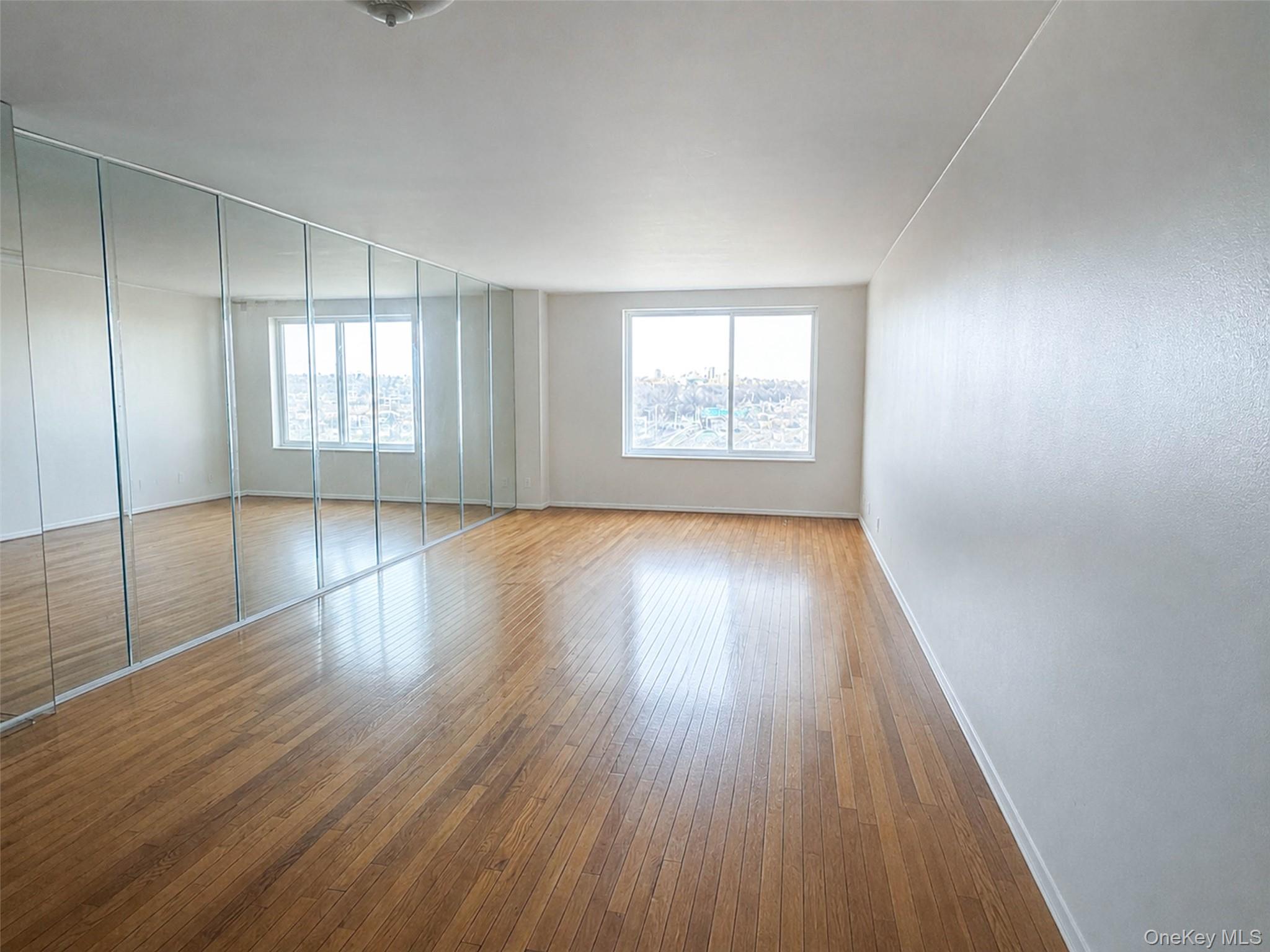 61-20 Grand Central Parkway C1001