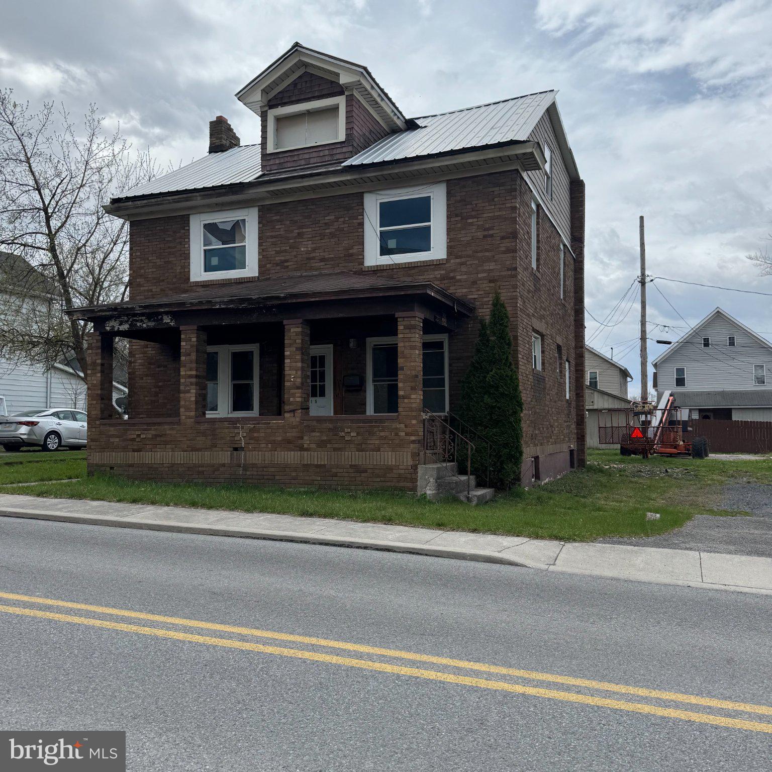 115 N9th St  