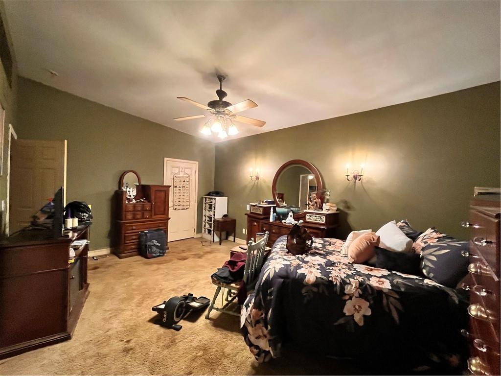 22 U Lake Shore Drive