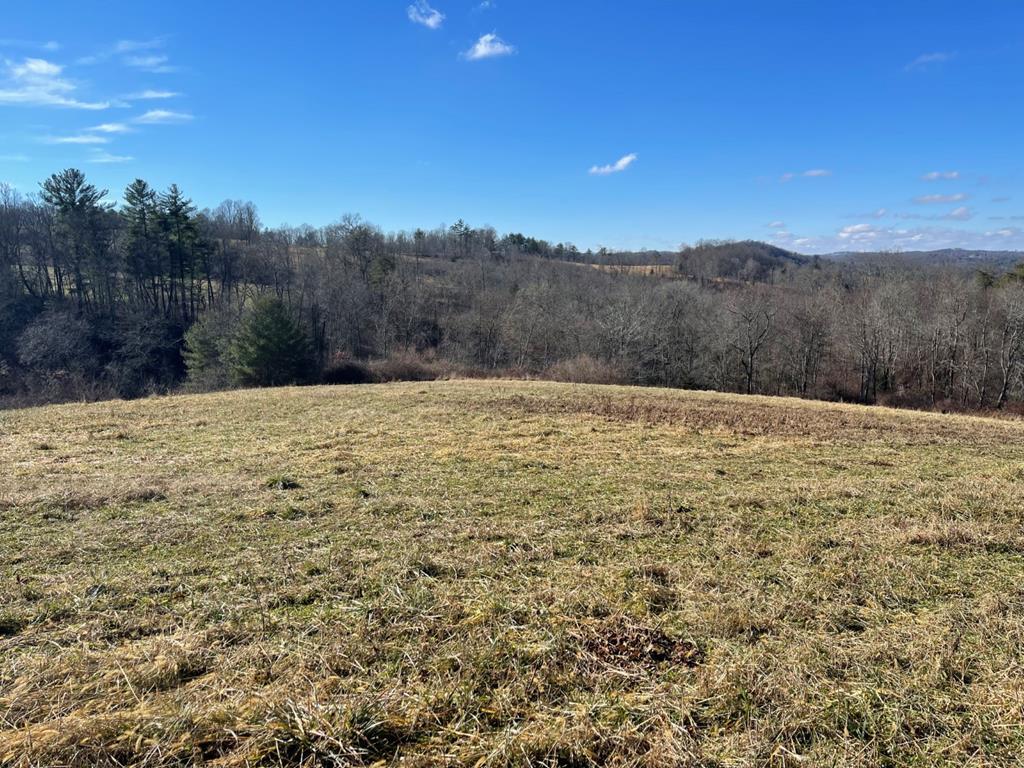 Land for sale in Hillsville, Virginia, 92160