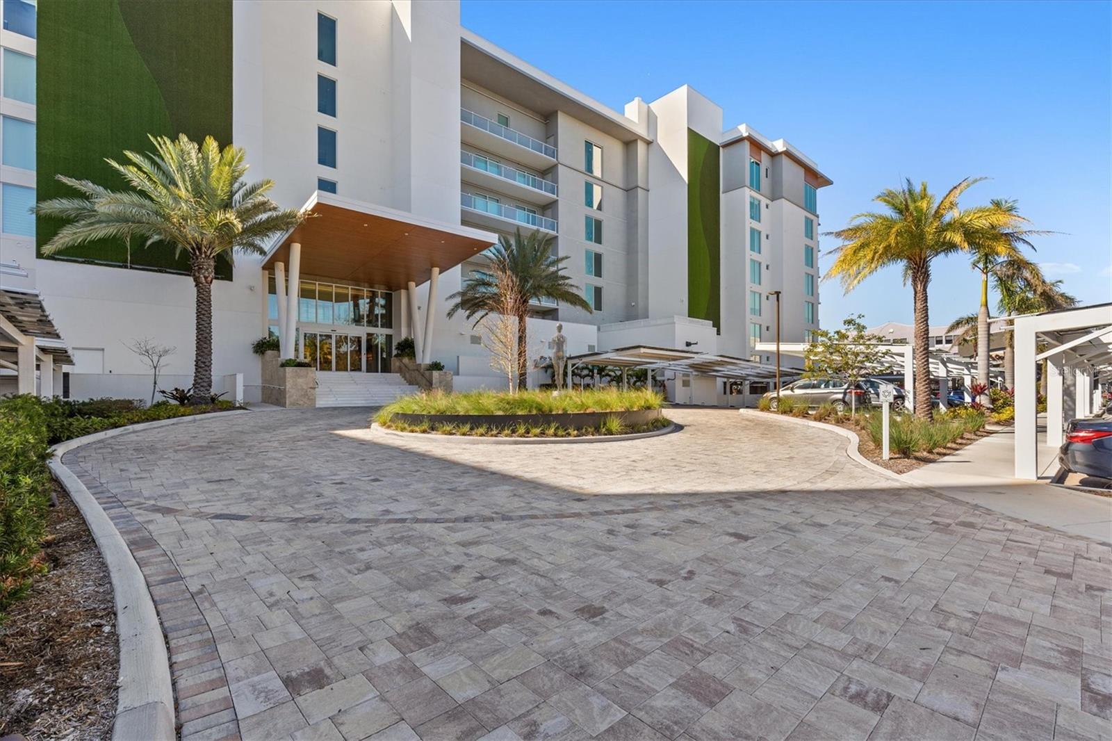 1020 Sunset Point Road, Clearwater, FL