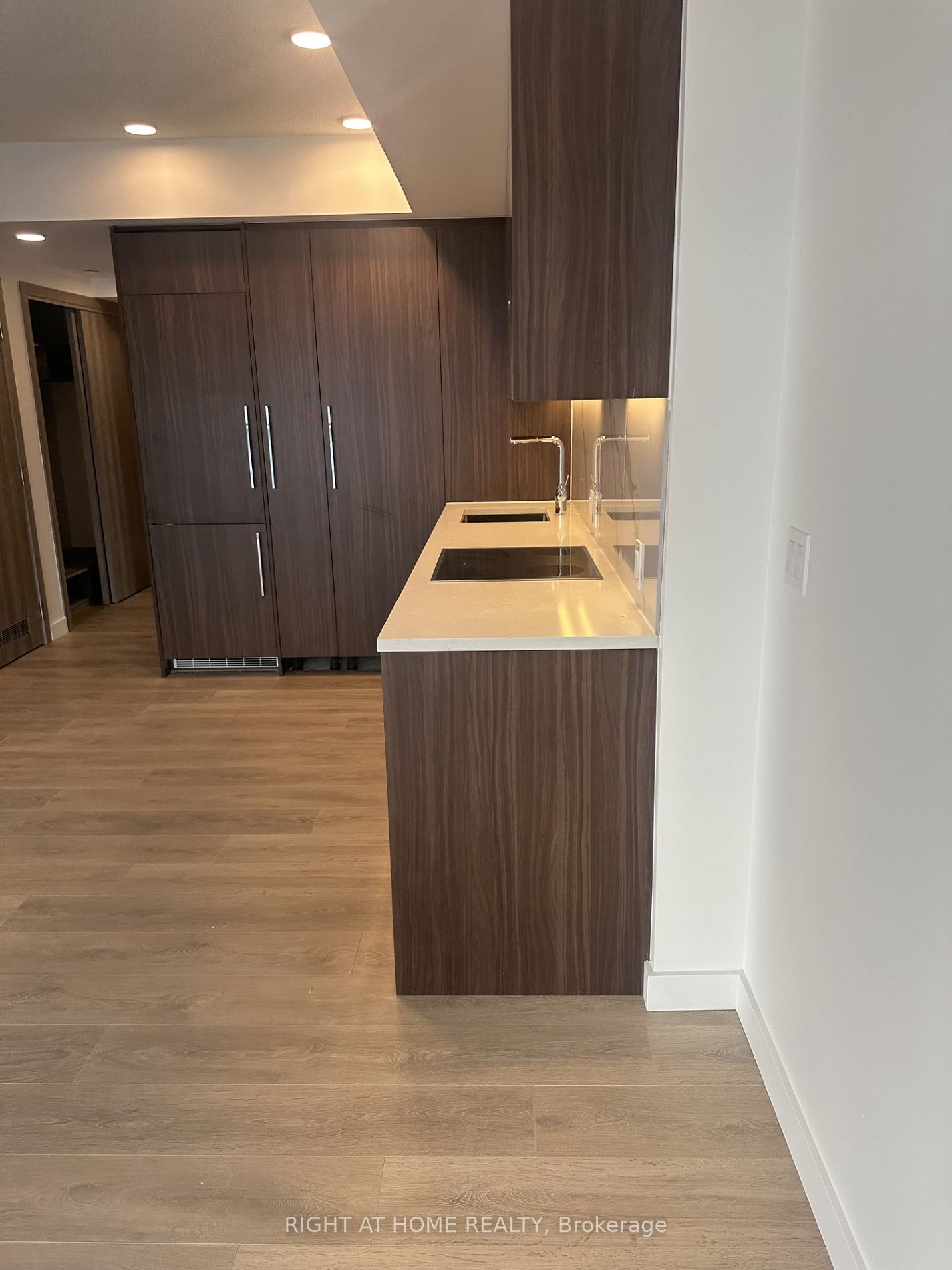 38 Widmer St 4006