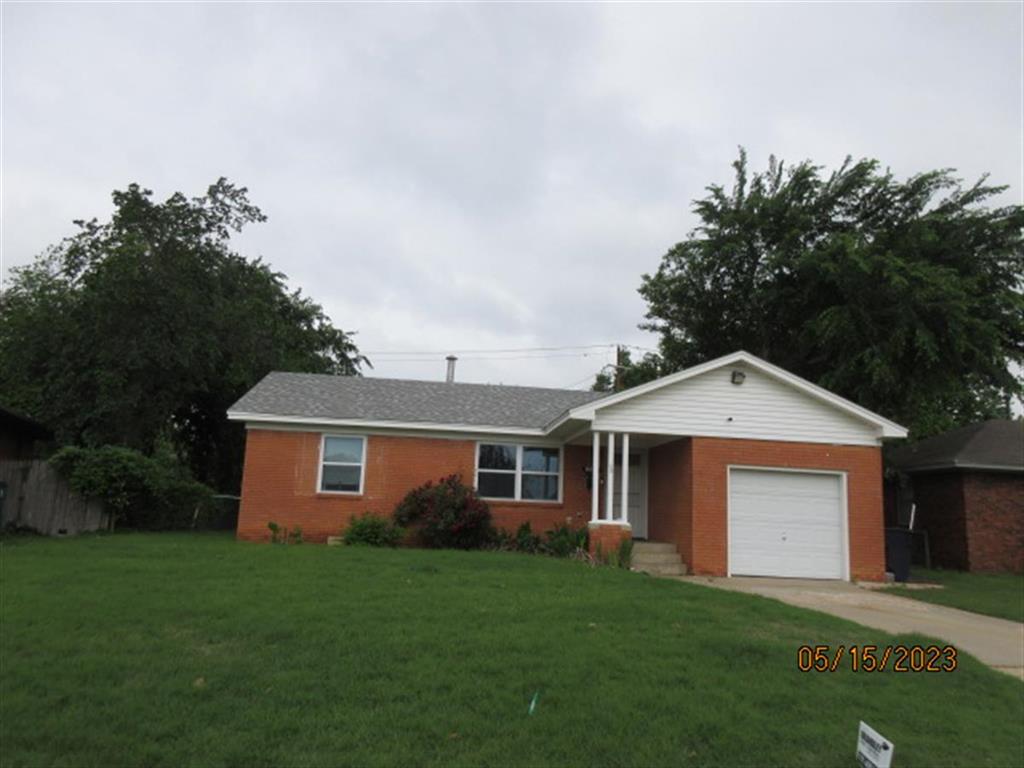 ATTENTION INVESTORS!  Start making money on closing day on this 2 bed, 1 bath brick home in the PC School District!  A lot of updates have been made (list is available) to this home.  Located close to shopping, restaurants and highways.  NO SHOWINGS TILL ACCEPTED CONTRACT.  DO NOT DISTURB TENANTS.